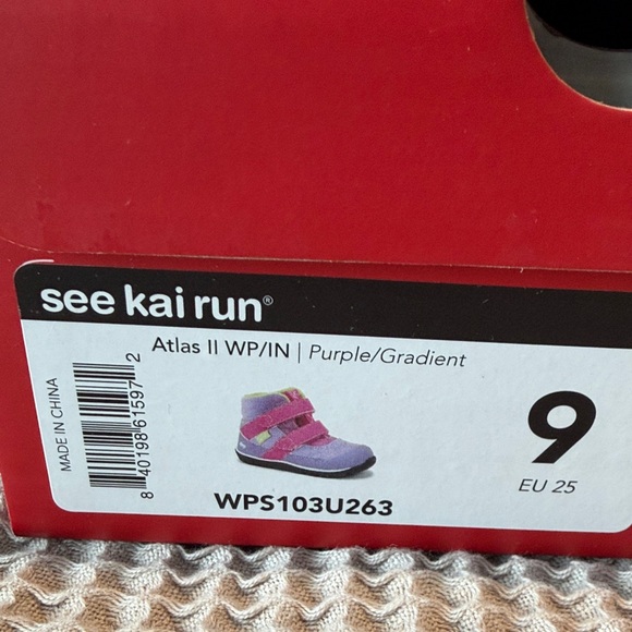 Brand new See Kai Run Snow Purple and Green Kids Boots - Picture 2 of 7